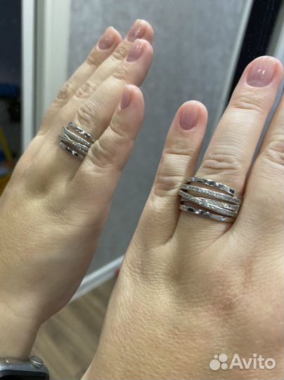 Серебряное кольцо с фианитом