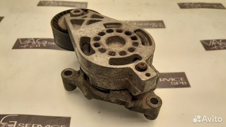 Ролик натяжитель ремня с кронштейном VAG VW BWA