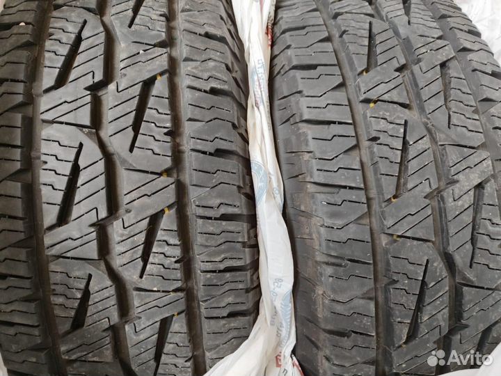 Bridgestone Dueler A/T 001 235/60 R16 106T