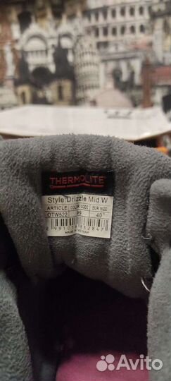 Кроссовки женские 40 размер