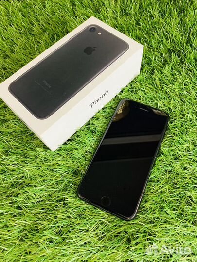 iPhone 7, 32 ГБ