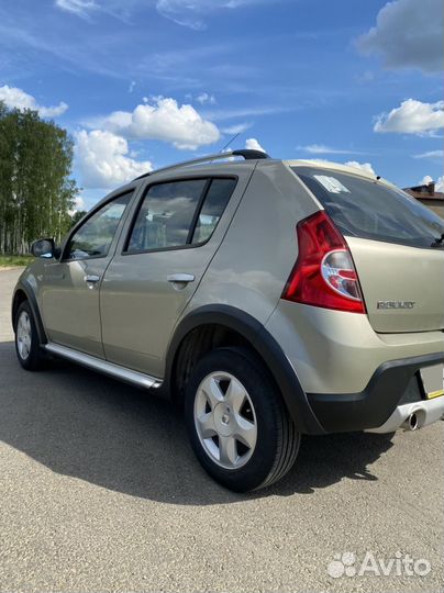 Renault Sandero Stepway 1.6 МТ, 2012, 211 000 км