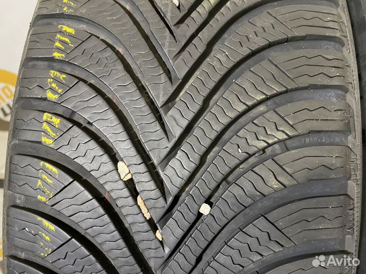 Michelin Alpin 5 205/55 R19