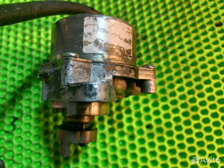 Вакуумный насос Opel Corsa