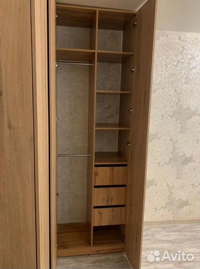 Шкаф распашной в стиле лофт