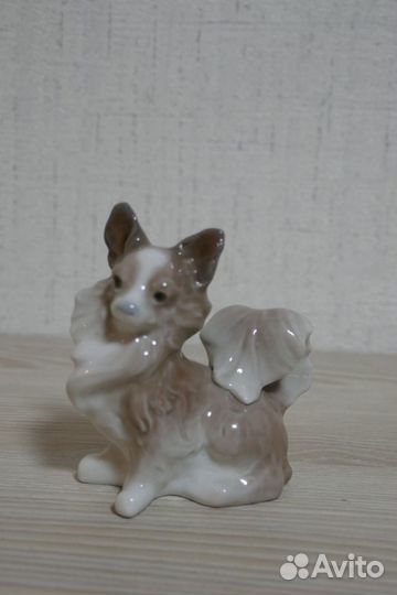 Бронь.Фарфоровая статуэтка Маленькая собачка 7 см