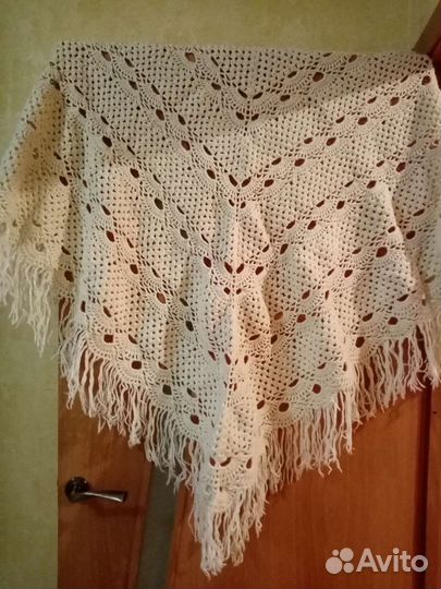 Пуховый платок шаль