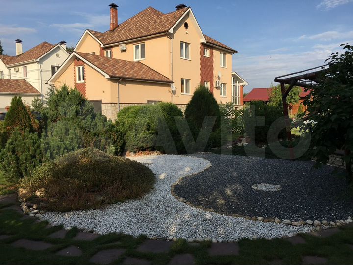 Дом 450 м² на участке 30 сот.