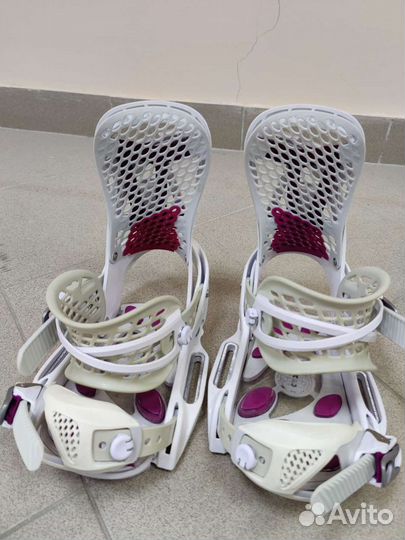 Крепления для сноуборда Burton Escapade EST M