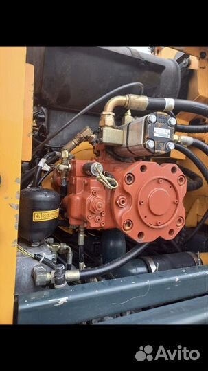 Колёсный экскаватор Hyundai R180W-9S, 2014