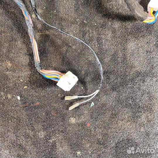 Проводка двери ваз X-RAY 2016