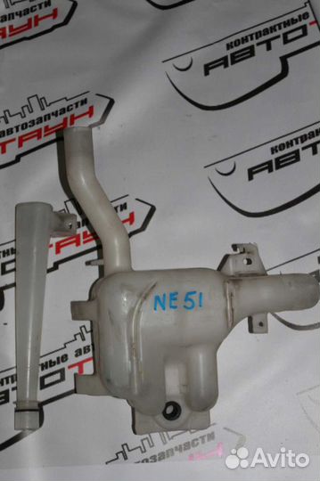 Бачок омывателя nissan elgrand E51 ME51 MNE51 NE51