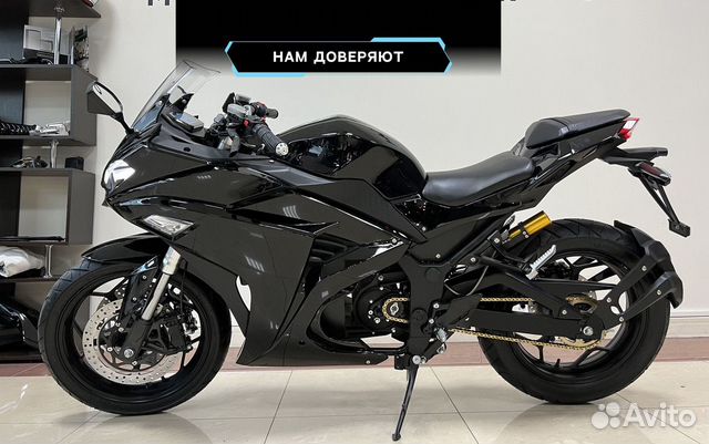 Электромотоцикл Yamaha R3