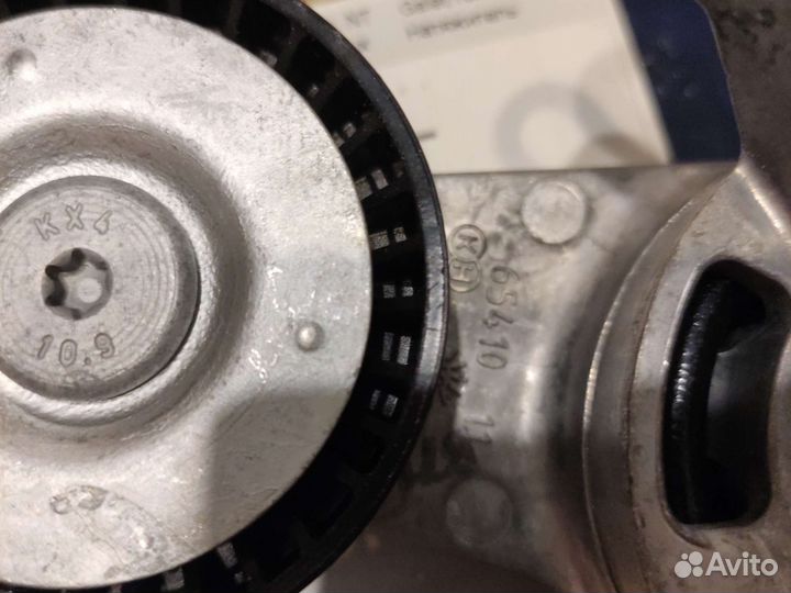 Ролик руч ремня с натяжителем ruville 56302