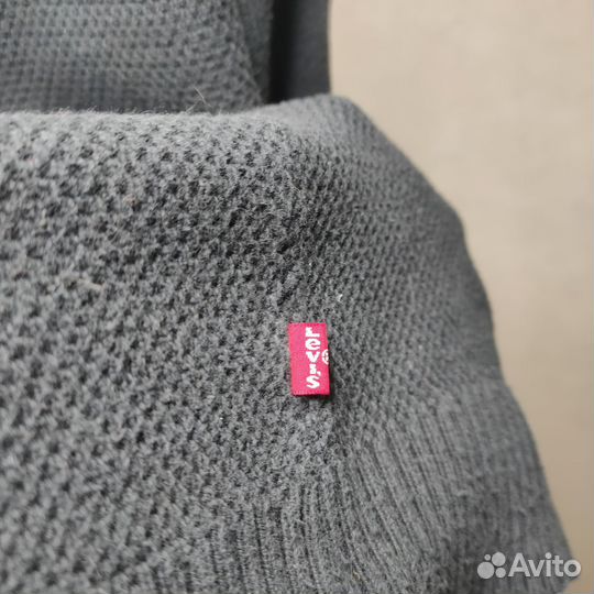 Свитер Levi's
