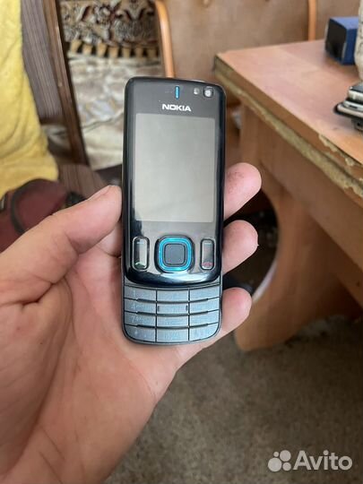Nokia 6600 slide