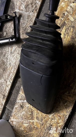 Кожух переключение кпп nissan atlas