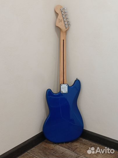 Электрогитара Fender Squier Mustang