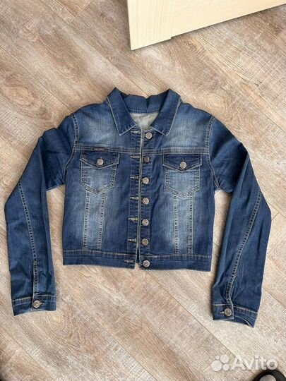Джинсовая куртка
