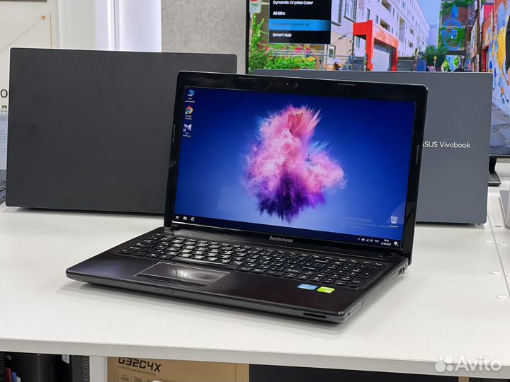 Шустрый ноут 8G озу SSD256g GeForce 2G Металл