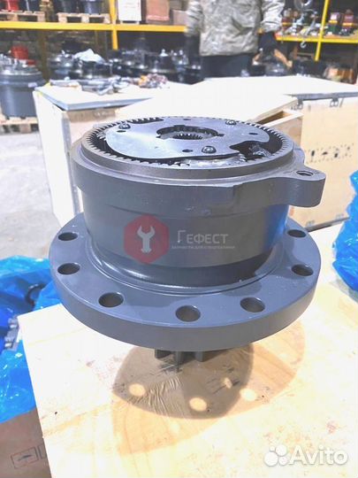 Поворотный редуктор Hitachi EX135USR 9148921