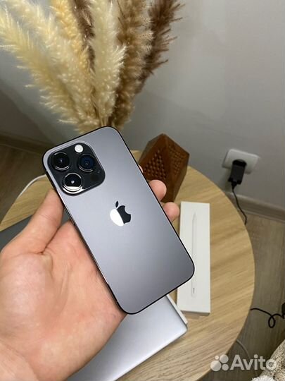 iPhone 14 Pro, 256 ГБ