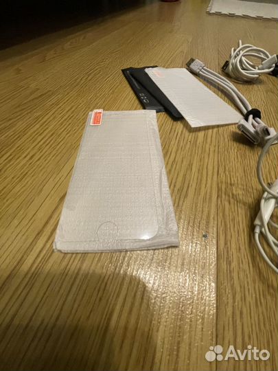 Кабель micro usb, наушники apple