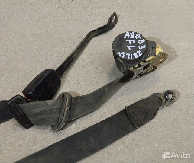 Ремень безопасности передний левый Audi 80 B3