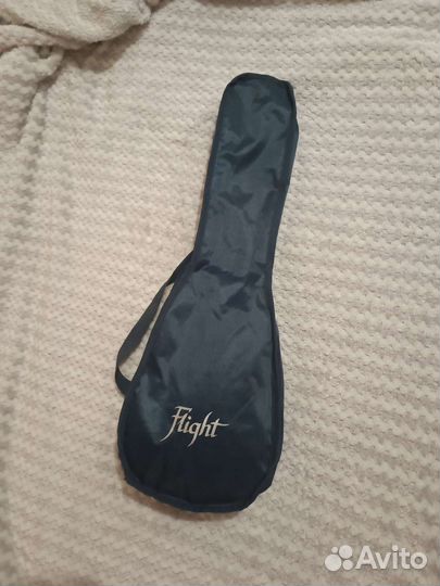 Гитара укулеле