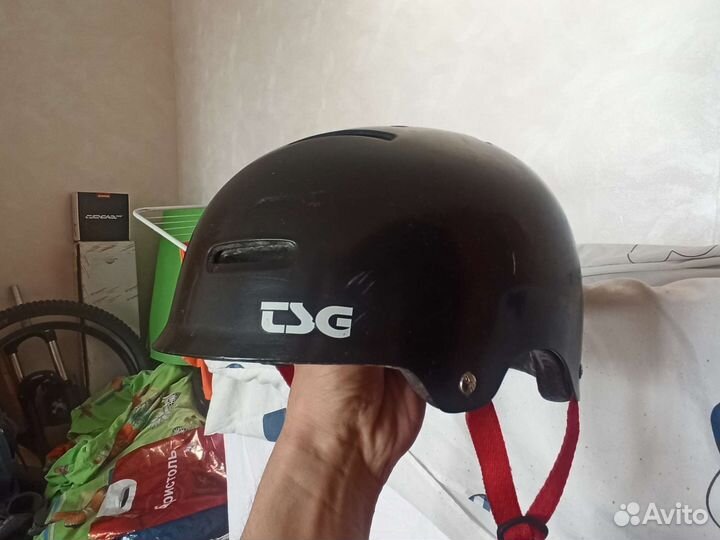 Шлем велосипедный взрослый