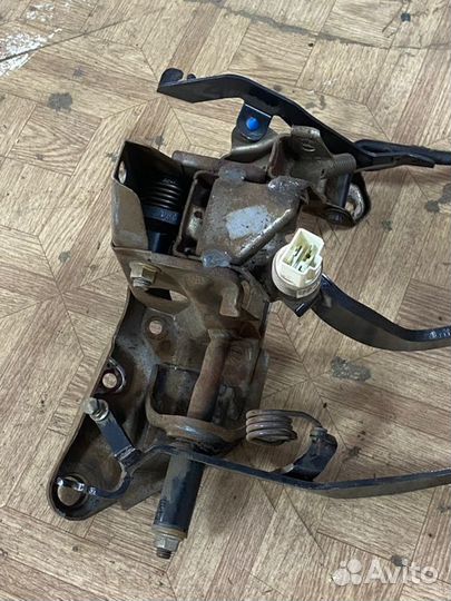 Блок педалей Rover 200 хэтчбек 14K2FL29 1999