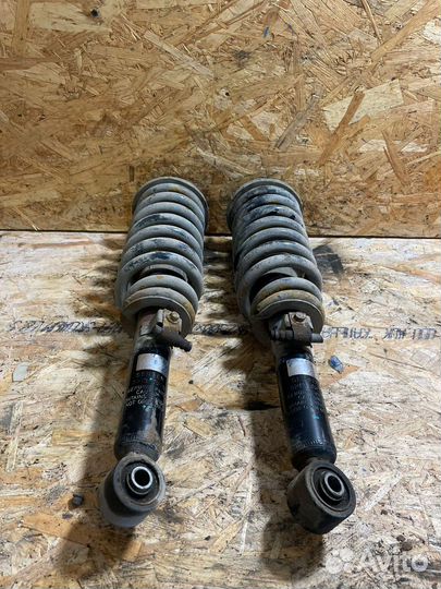 Стойка Киа Соренто передняя левая правая