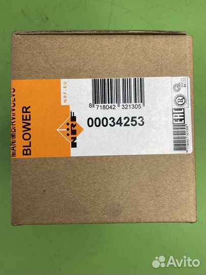 Электродвигатель отопителя без крыльчатки \Volvo F