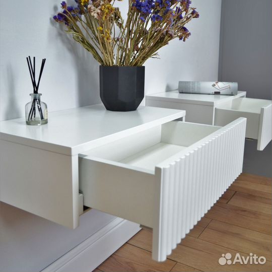 Тумба подвесная в эмали Marsele