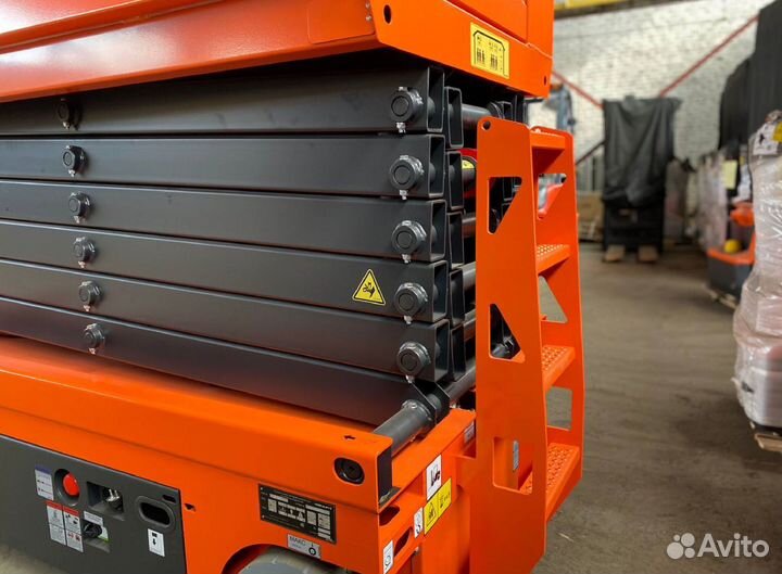 Подъемник с платформой компактный Noblelift SC08EC