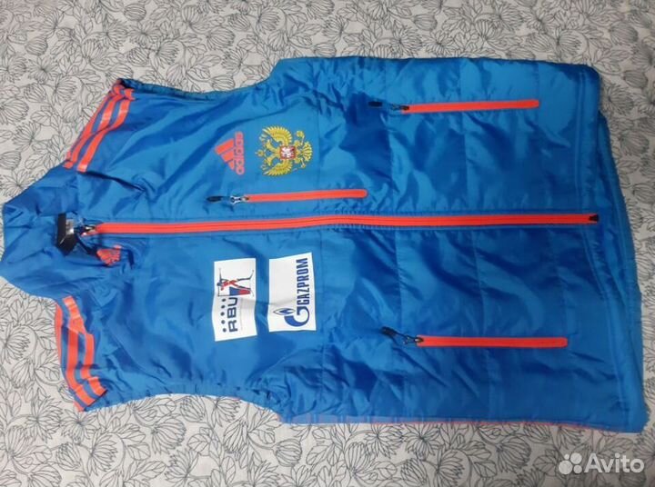 Зимняя жилетка adidas 46-48 Сб.России Оригинал