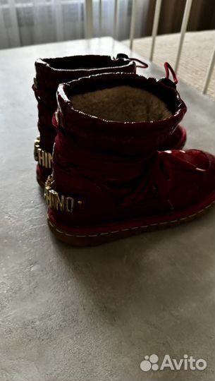 Сапожки moschino