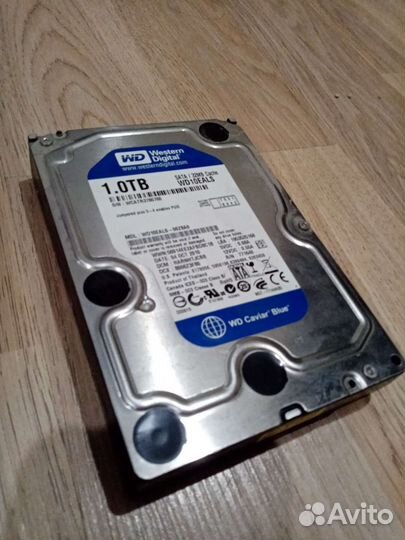Жесткий диск 1Тб WD10eals