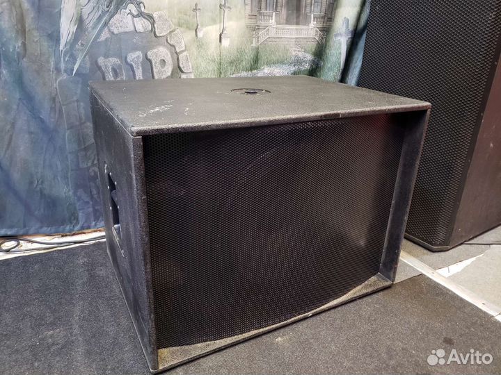 Активный сабвуфер db technologies opera