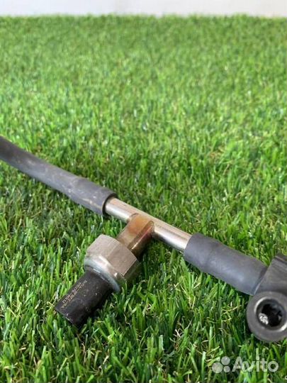 Топливная трубка Ford Mustang 6 рест. 2019