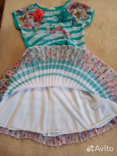 Нарядный комплект для девочки 116