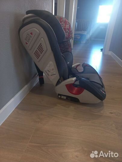 Детское автокресло от 0 до 36 с isofix