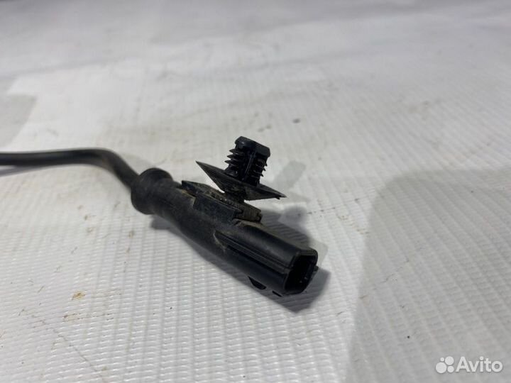 Датчик abs передний правый Лада Ларгус 21129 2020