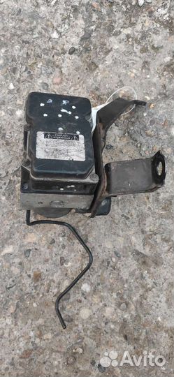 Блок абс toyota avensis 44510-05040