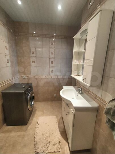 2-к. квартира, 66 м², 10/11 эт.