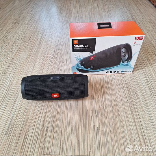 Колонка jbl charge 3