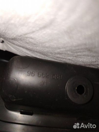 Обшивка двери багажника Opel Antara C145 A22DM