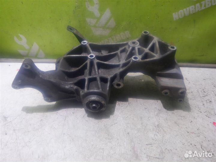 Кронштейн генератора Ауди А4 Б5