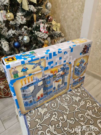 Лего майнкрафт Крепость 4 набора 923 детали