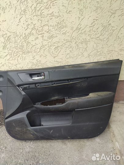 Дверь subaru legacy